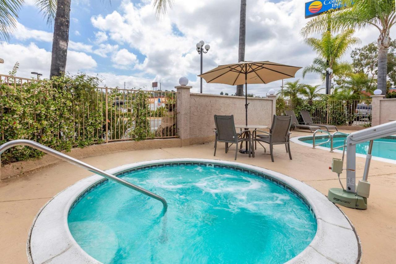 Comfort Inn Escondido San Diego North County Εξωτερικό φωτογραφία